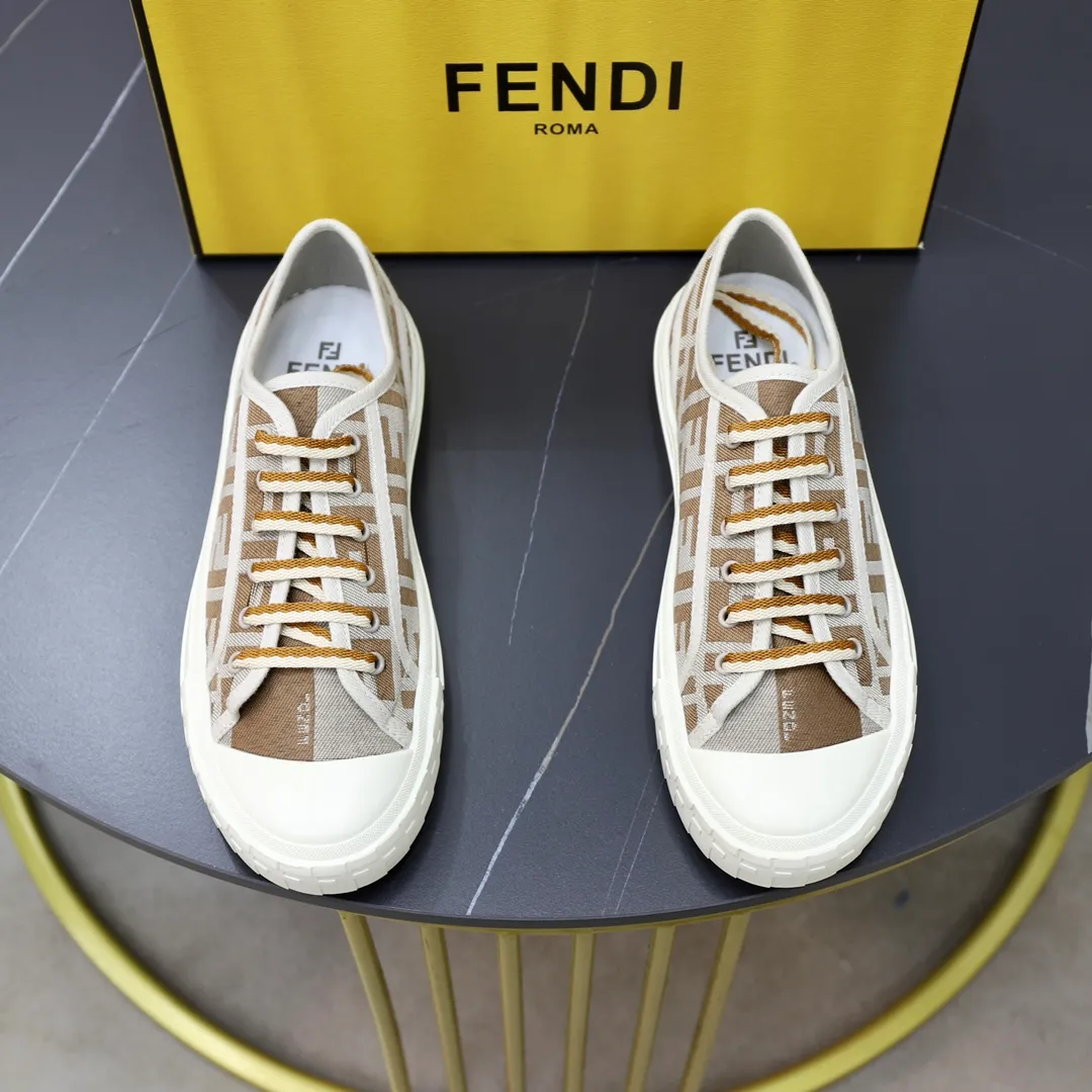 Factory price: 480 original order (couple model) Brand: FENDI Fendi 🙅‍♂️🙅‍♂️🙅‍♂️ Size: Female 35–40, Male 39-44 (45 can be customized) Grade: Official website genuine Material: Imported original LoGO fabric upper Original comfortable lining TPU wear-resistant lightweight outsole Style category: Loafers New trendy shoes Color: actual picture color